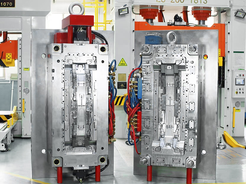 Plastic Injection Mould for Automotive Field Family Mold-1+1-Tesla Automotive Mould